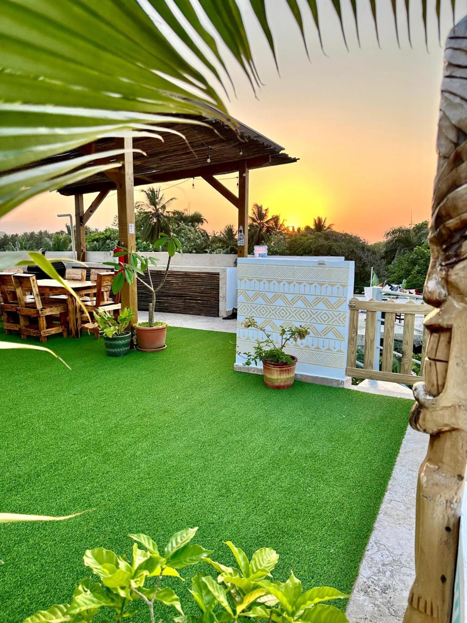 Kite House Cabarete Across Kite Beach Exterior foto